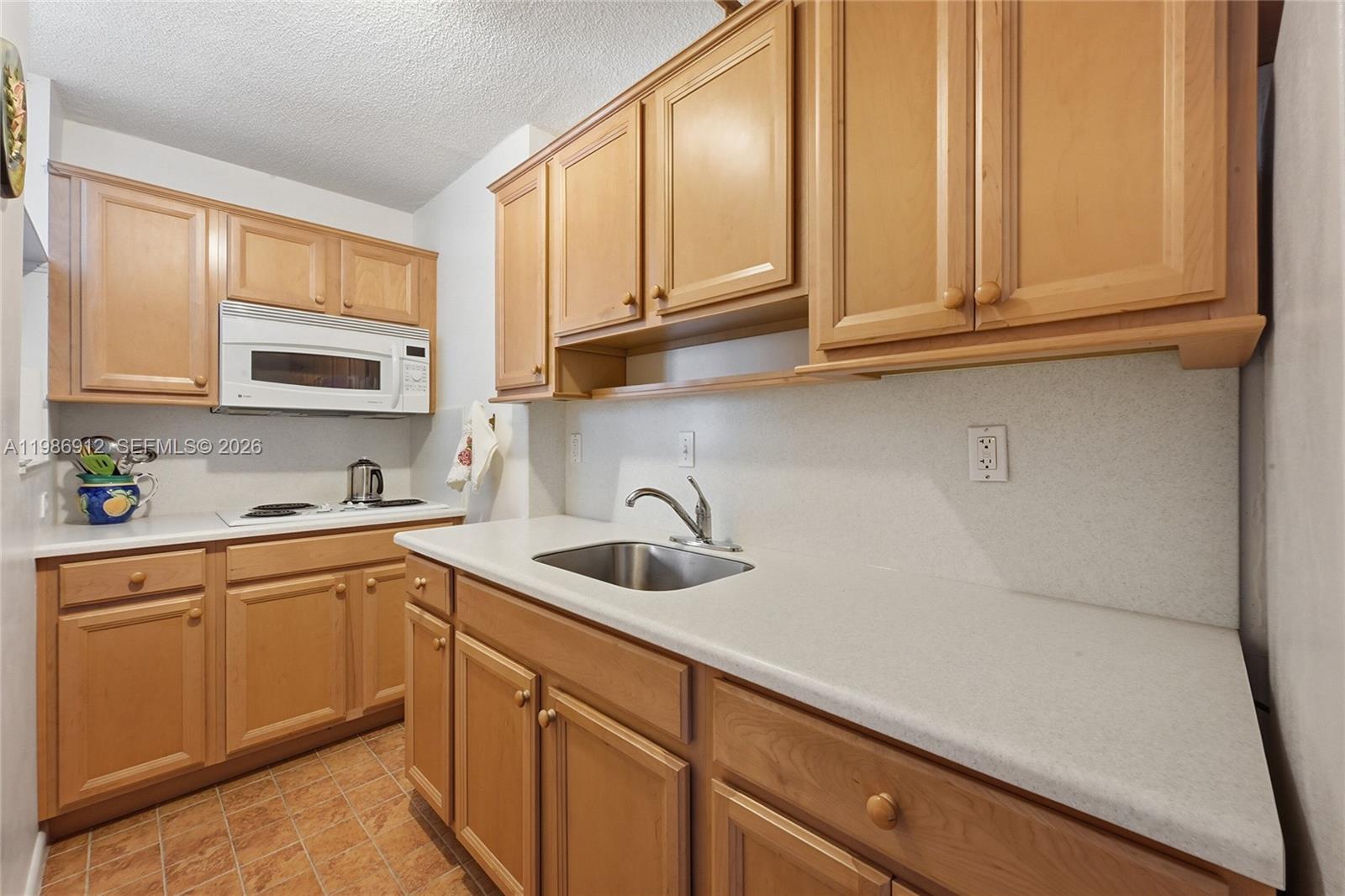 10230 Collins Ave #203 Bal Harbour, FL 33154