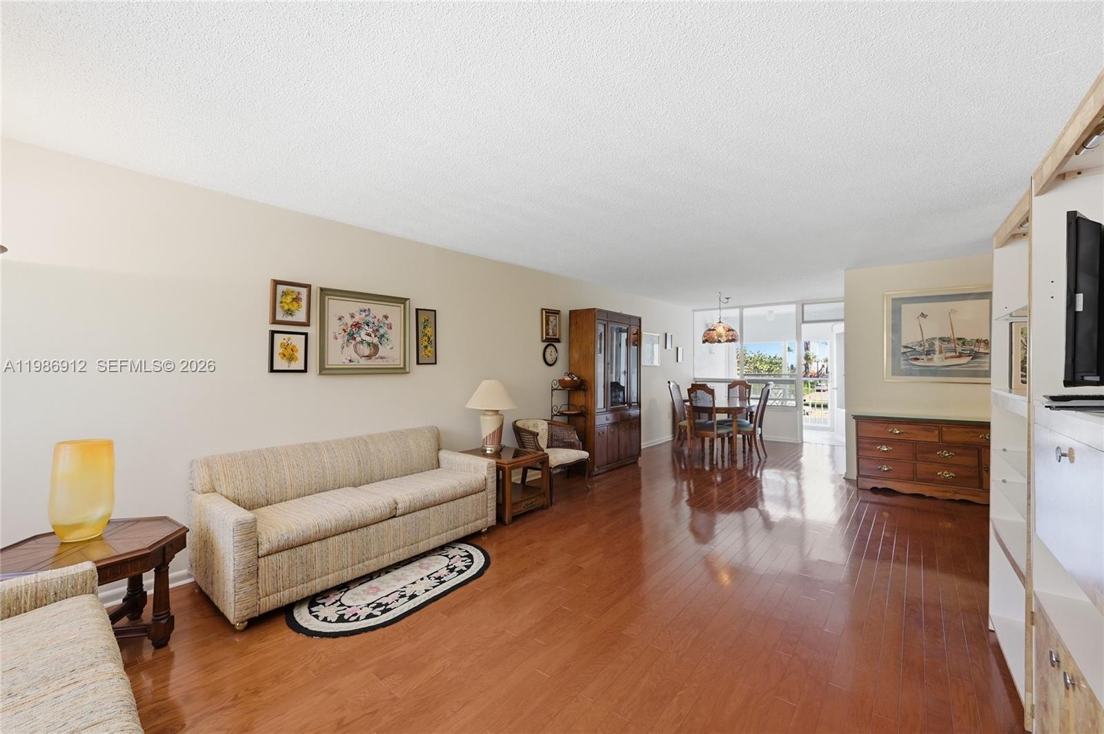 10230 Collins Ave #203 Bal Harbour, FL 33154