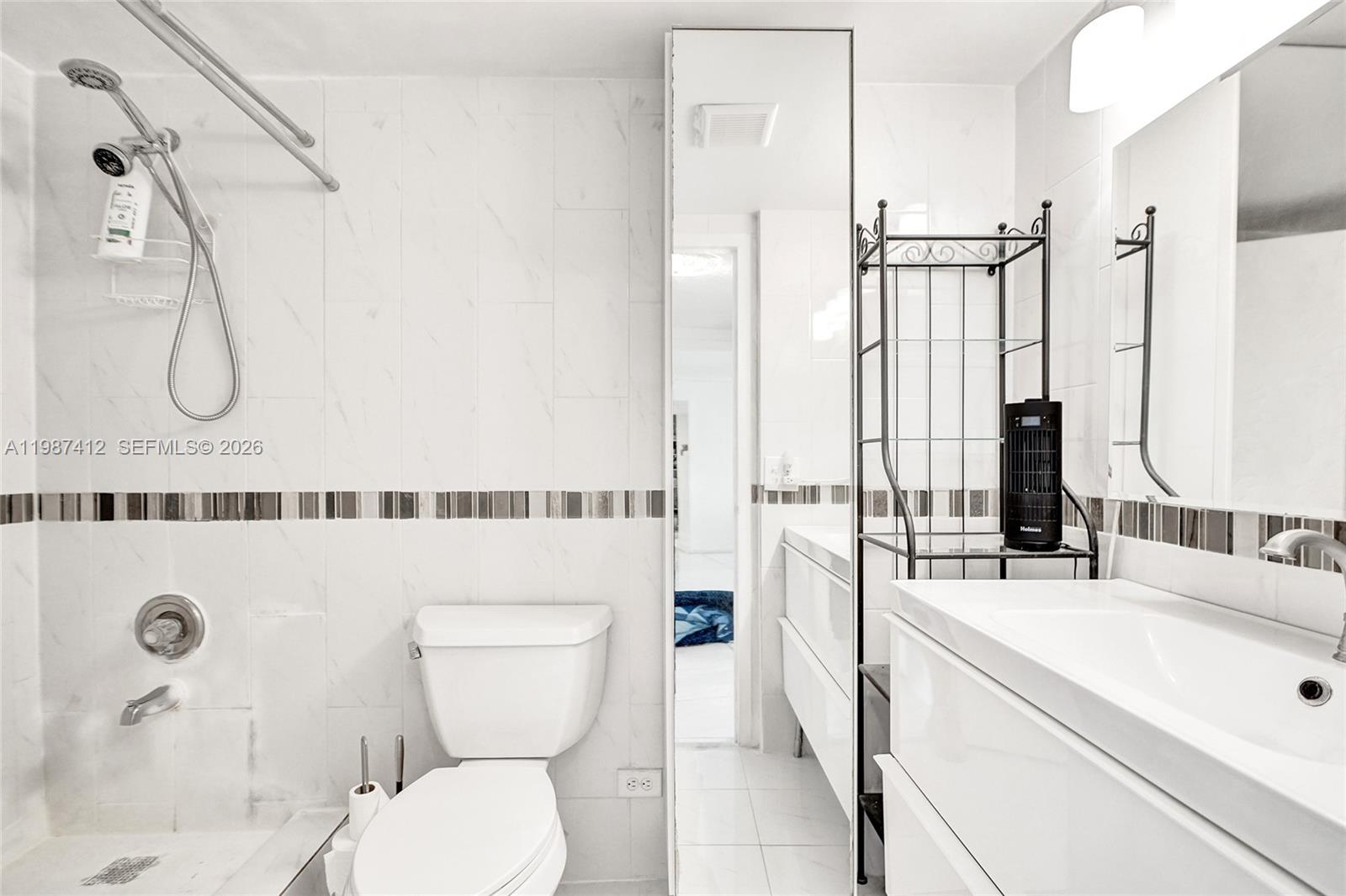 image Winston Towers 20013