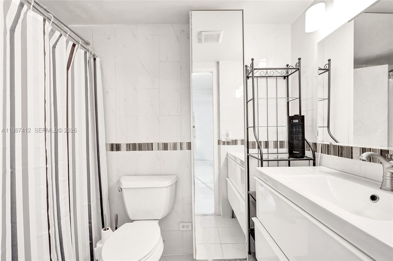 image Winston Towers 20014