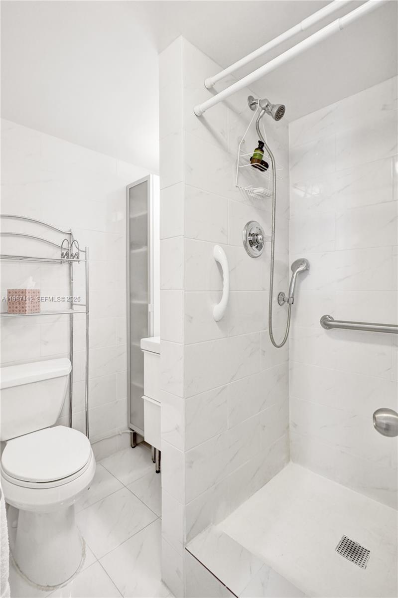 image Winston Towers 20018