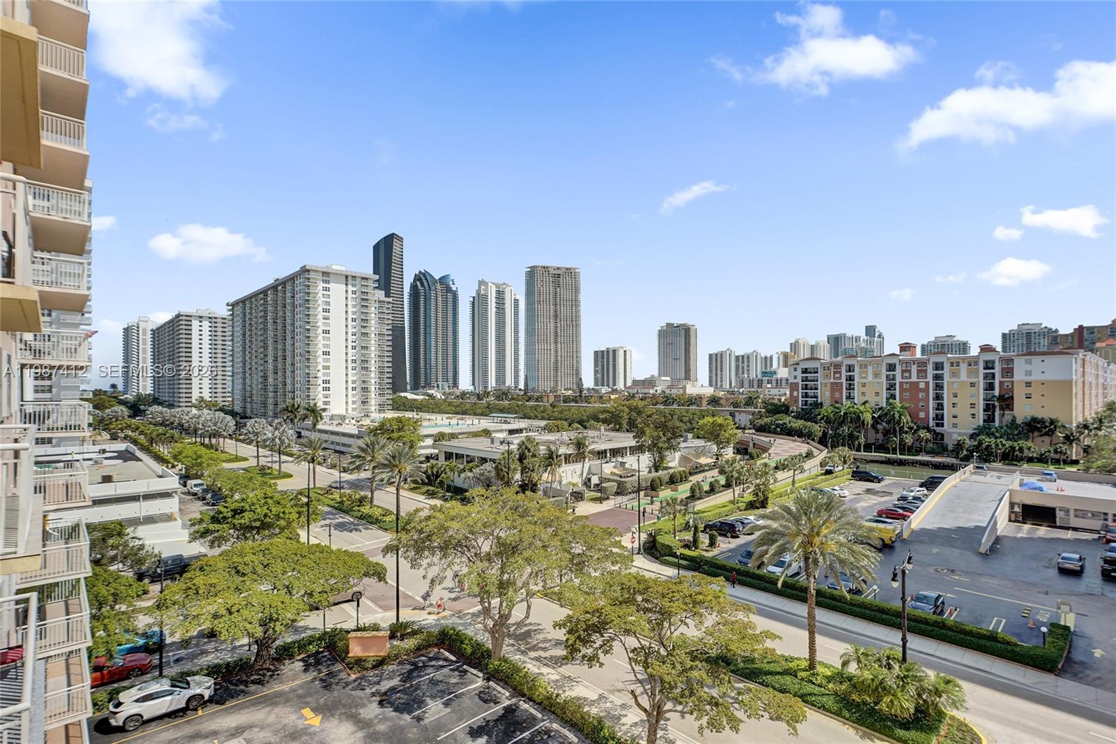 image Winston Towers 20021