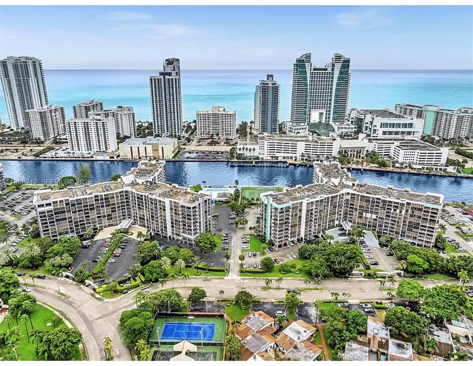 600 E Parkview Dr #316