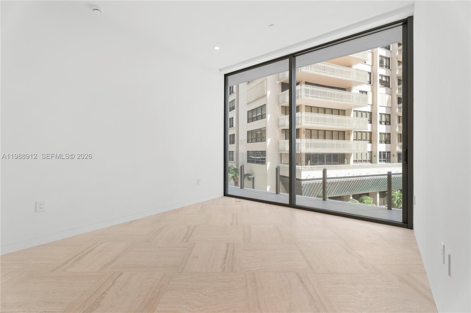 5 Grove Isle Dr #S303 Coconut Grove, FL 33133