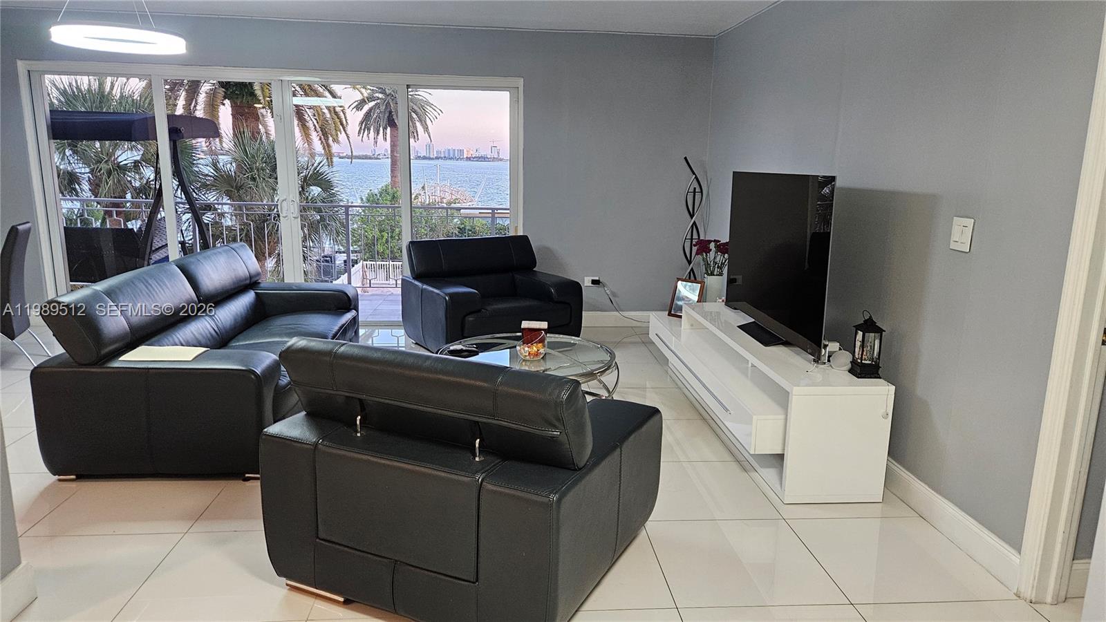 11111 Biscayne Blvd #3F