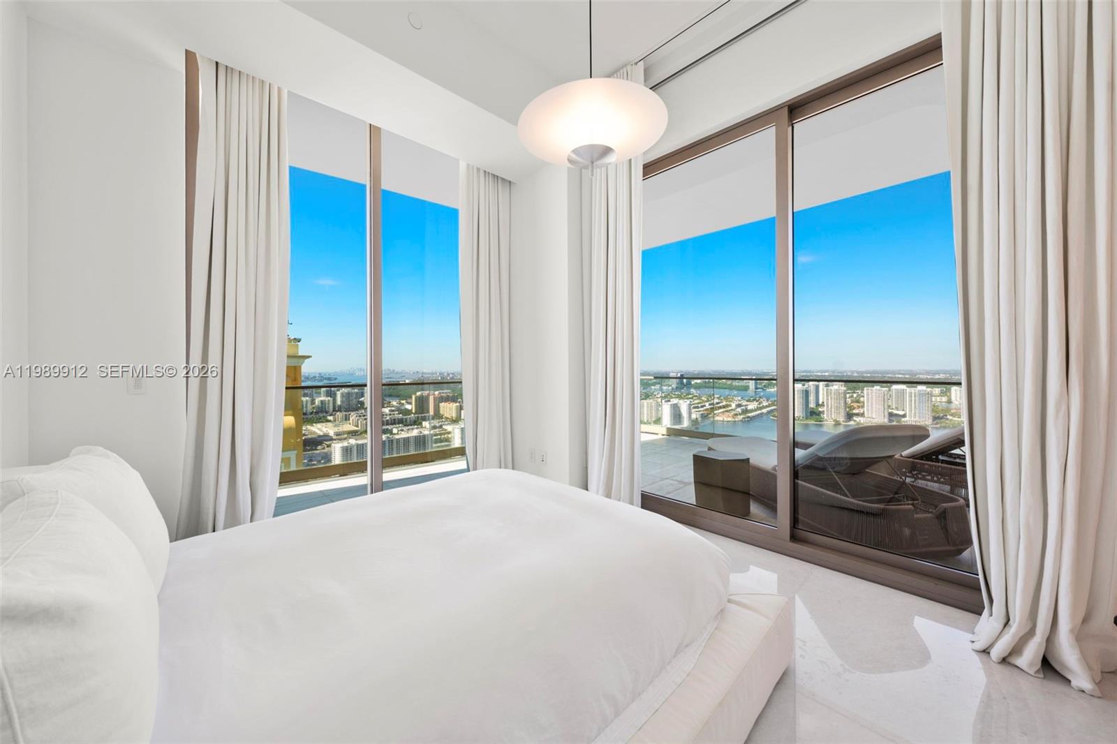 17901 Collins Ave #4507 Sunny Isles Beach, FL 33160