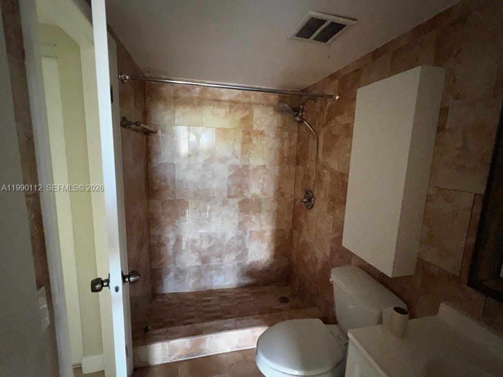 Undisclosed Address North Miami Beach, FL 33160