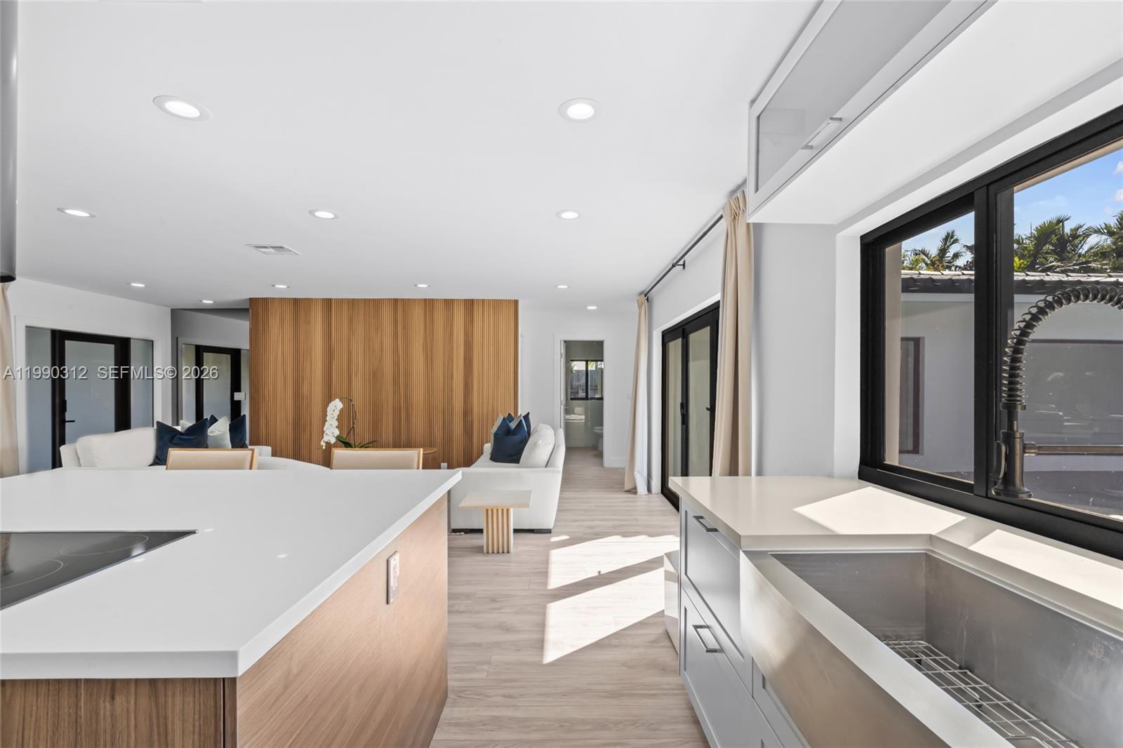 116 W 1st Ct Miami Beach, FL 33139