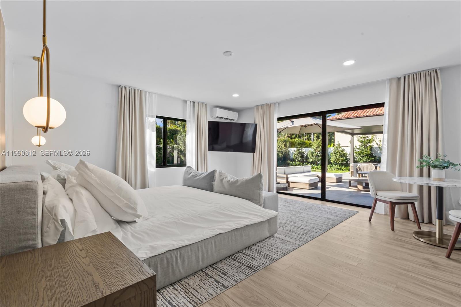 116 W 1st Ct Miami Beach, FL 33139