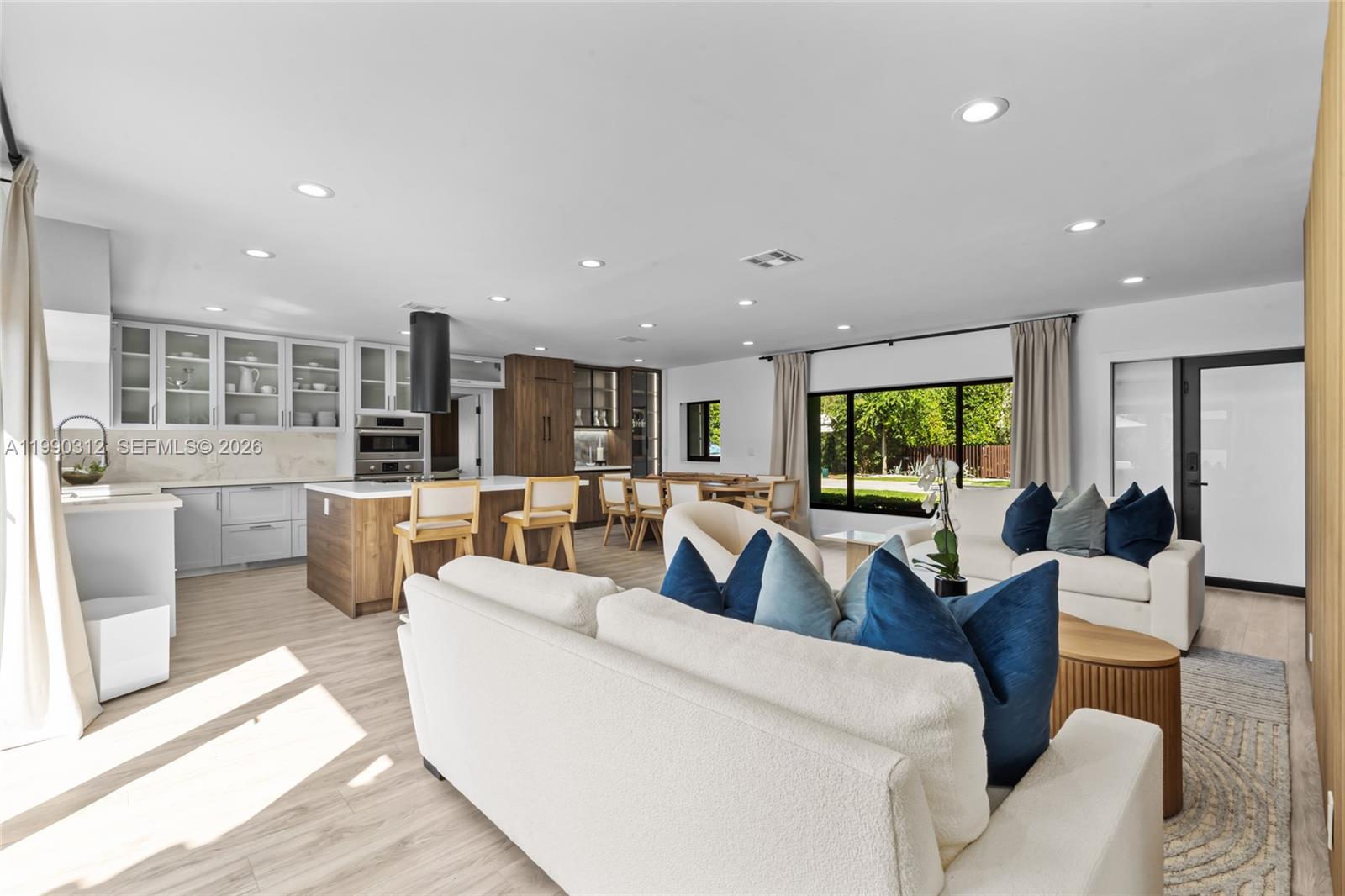 116 W 1st Ct Miami Beach, FL 33139