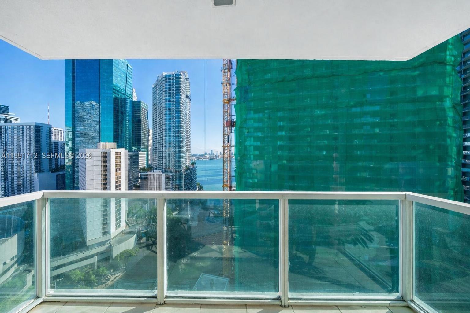 image Brickell on the River North10