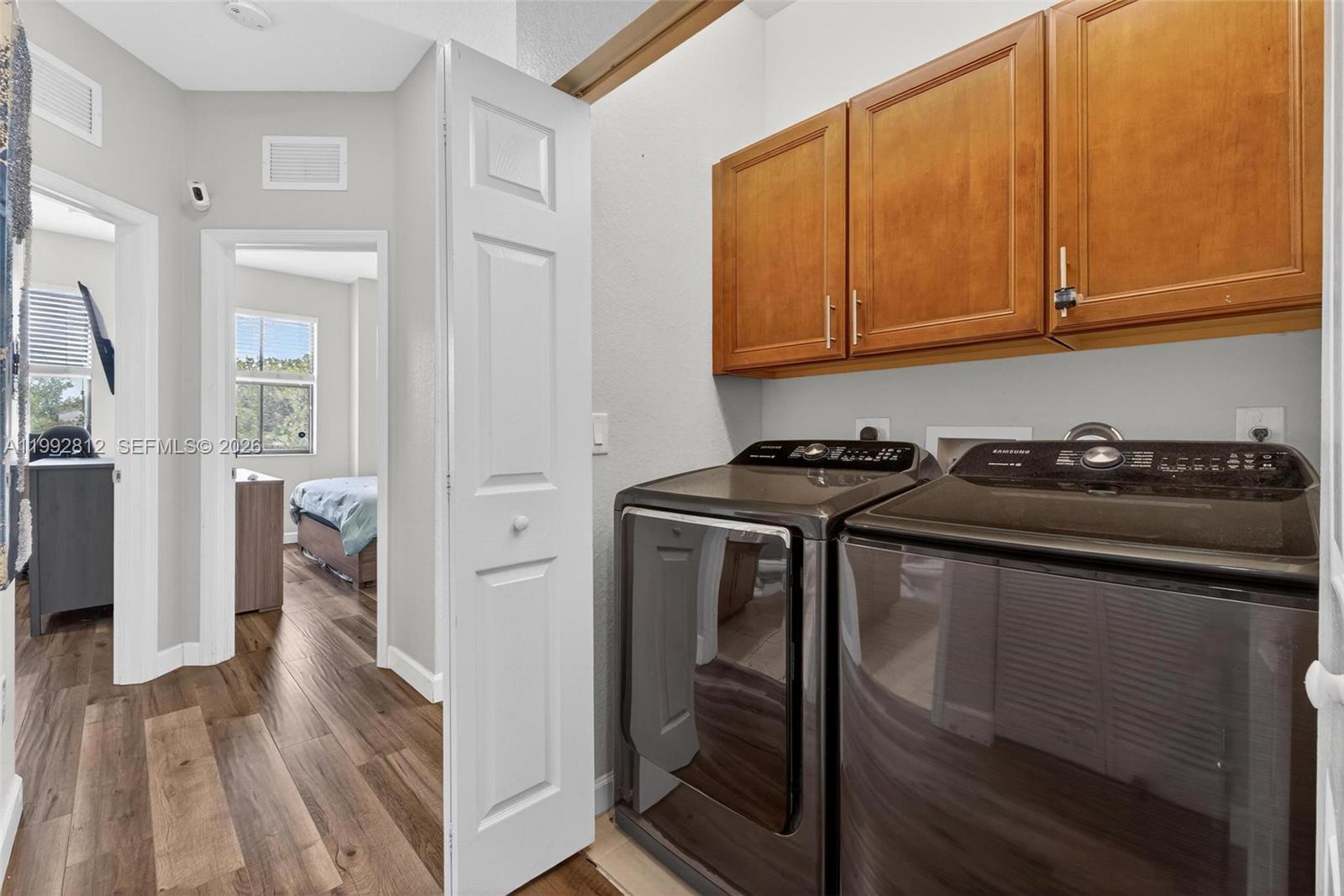 9807 NW 88th Ter Doral, FL 33178