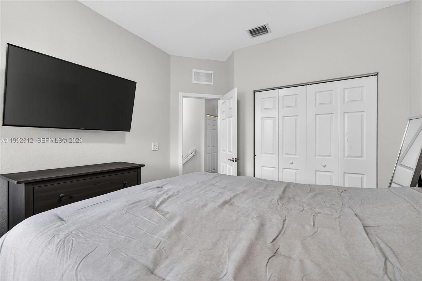 9807 NW 88th Ter Doral, FL 33178