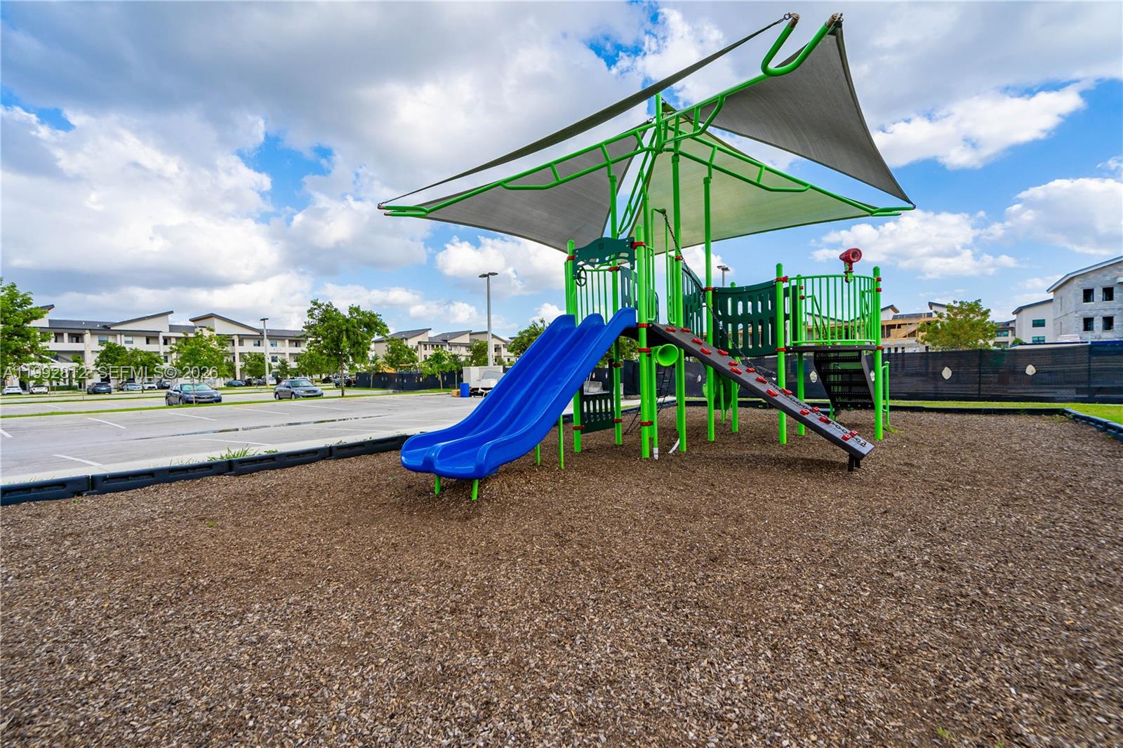 9807 NW 88th Ter Doral, FL 33178