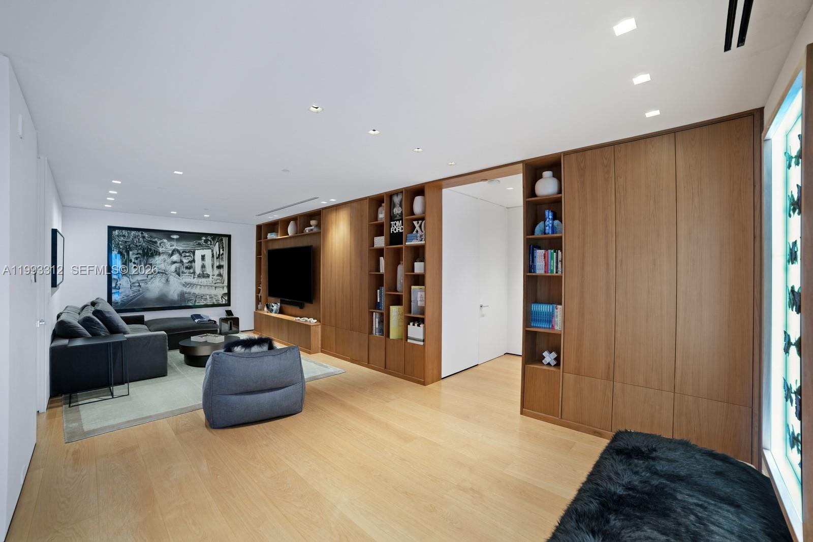 image Continuum South Beach South Tower13