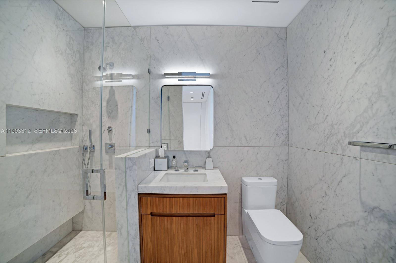 image Continuum South Beach South Tower23