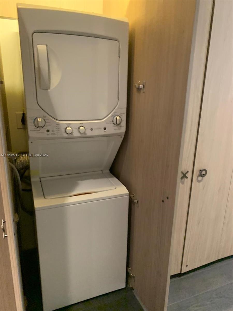 801 S Miami Ave #412 Miami, FL 33131