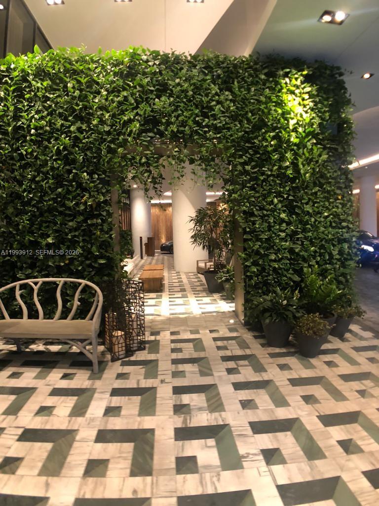 801 S Miami Ave #412 Miami, FL 33131