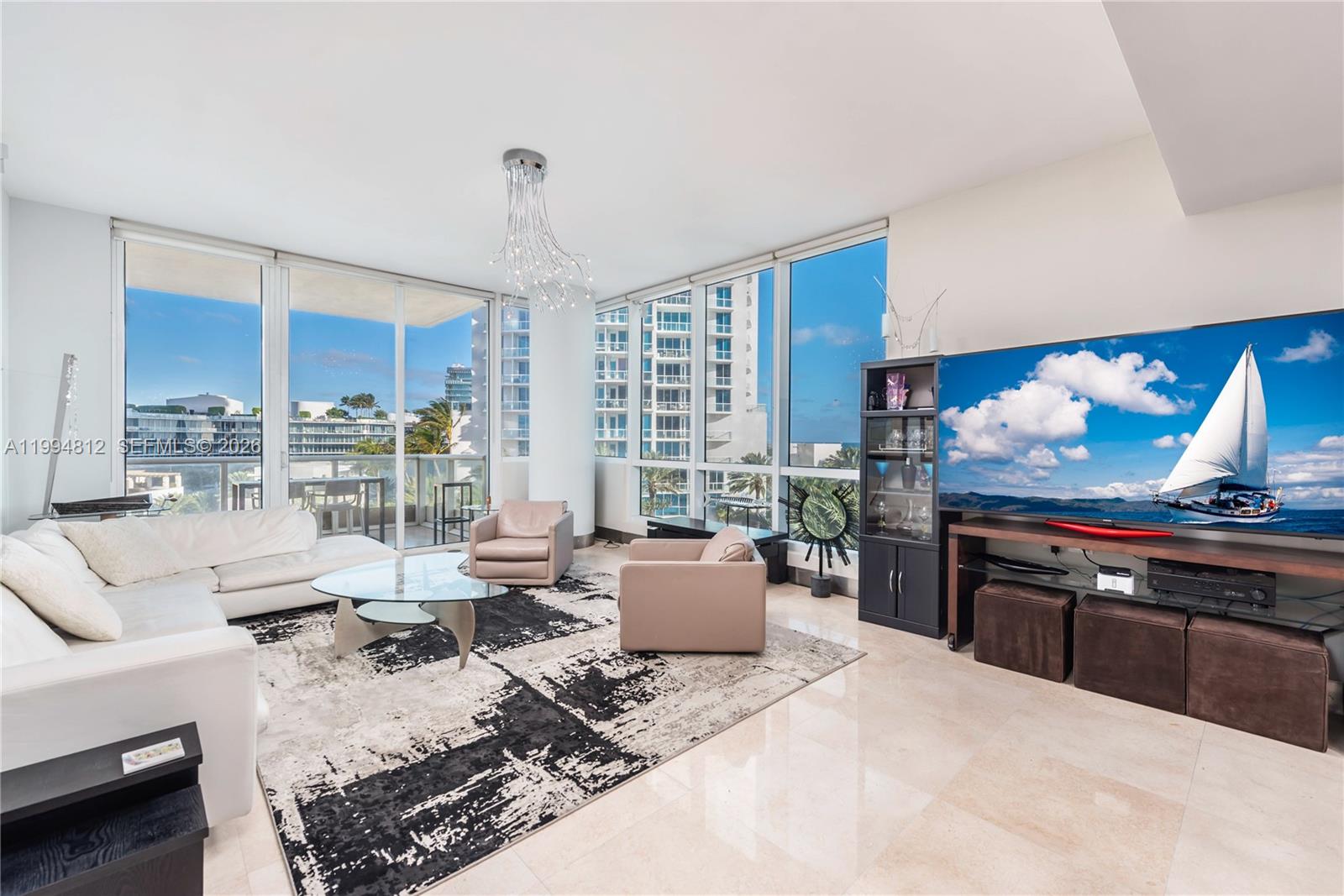 100 S Pointe Dr #610 Miami Beach, FL 33139