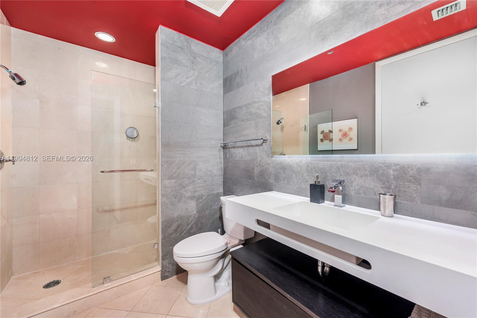 100 S Pointe Dr #610 Miami Beach, FL 33139