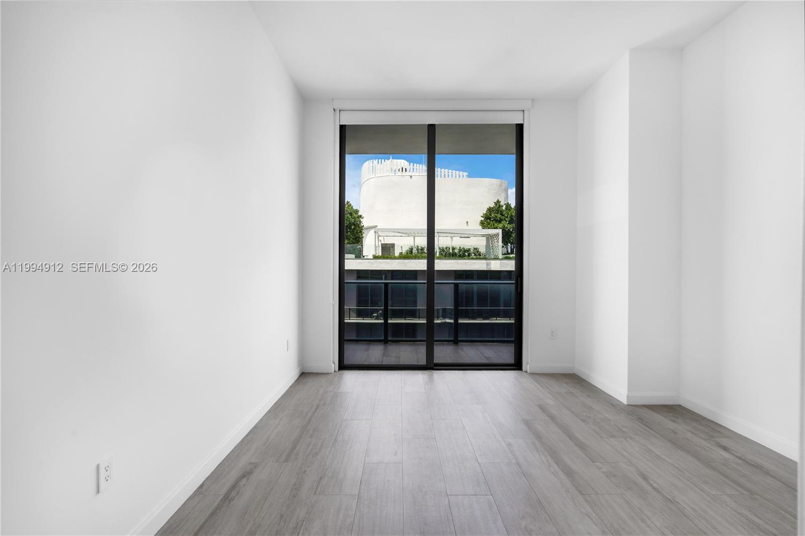 image Brickell Heights East16