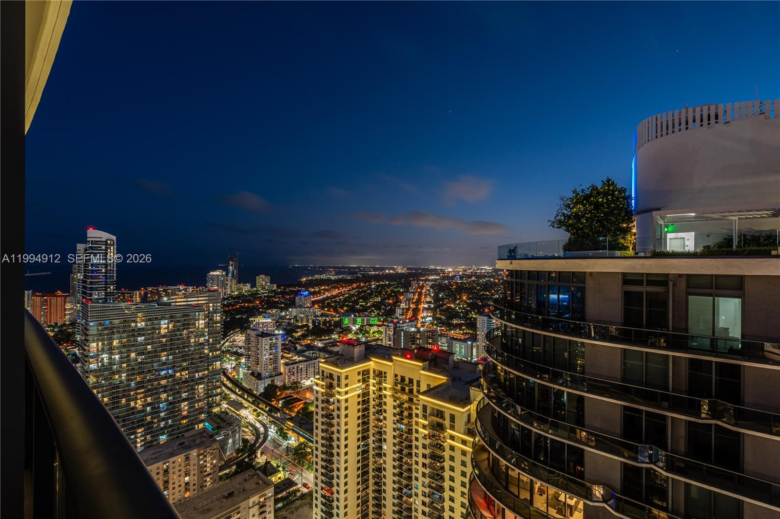 image Brickell Heights East35