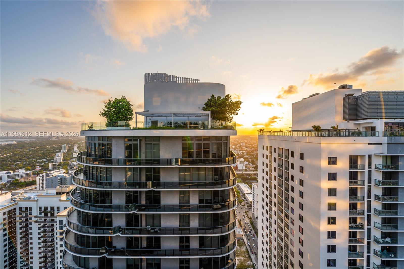 image Brickell Heights East47