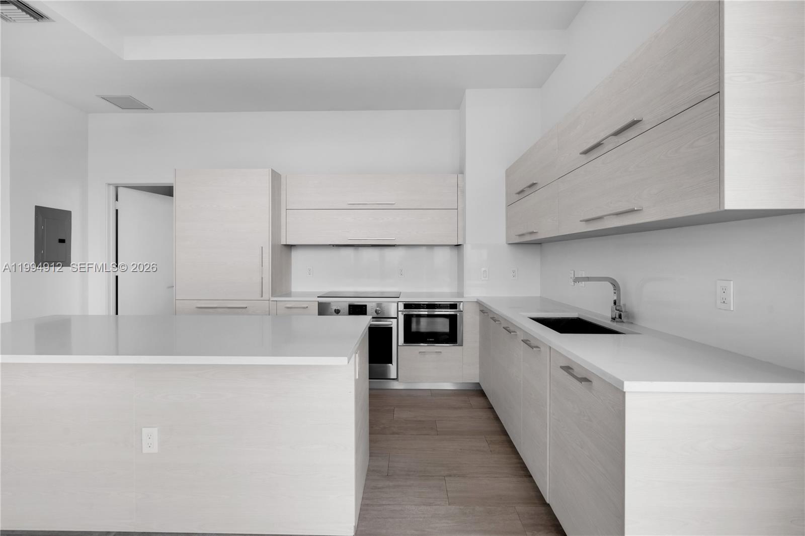 image Brickell Heights East7