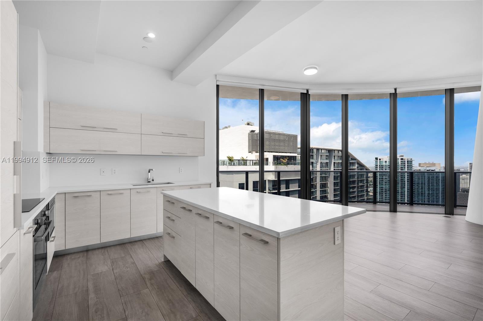 image Brickell Heights East8