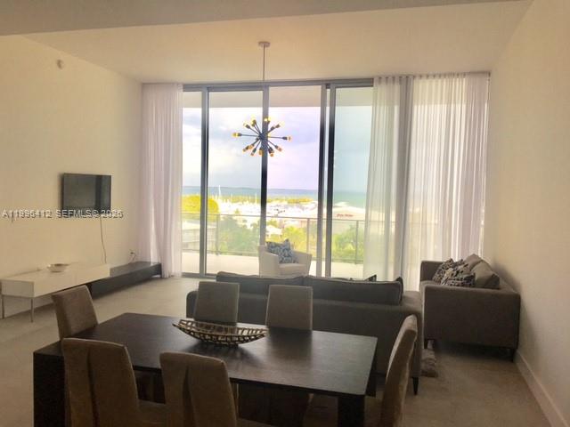 2669 S Bayshore Dr #702-N Coconut Grove, FL 33133