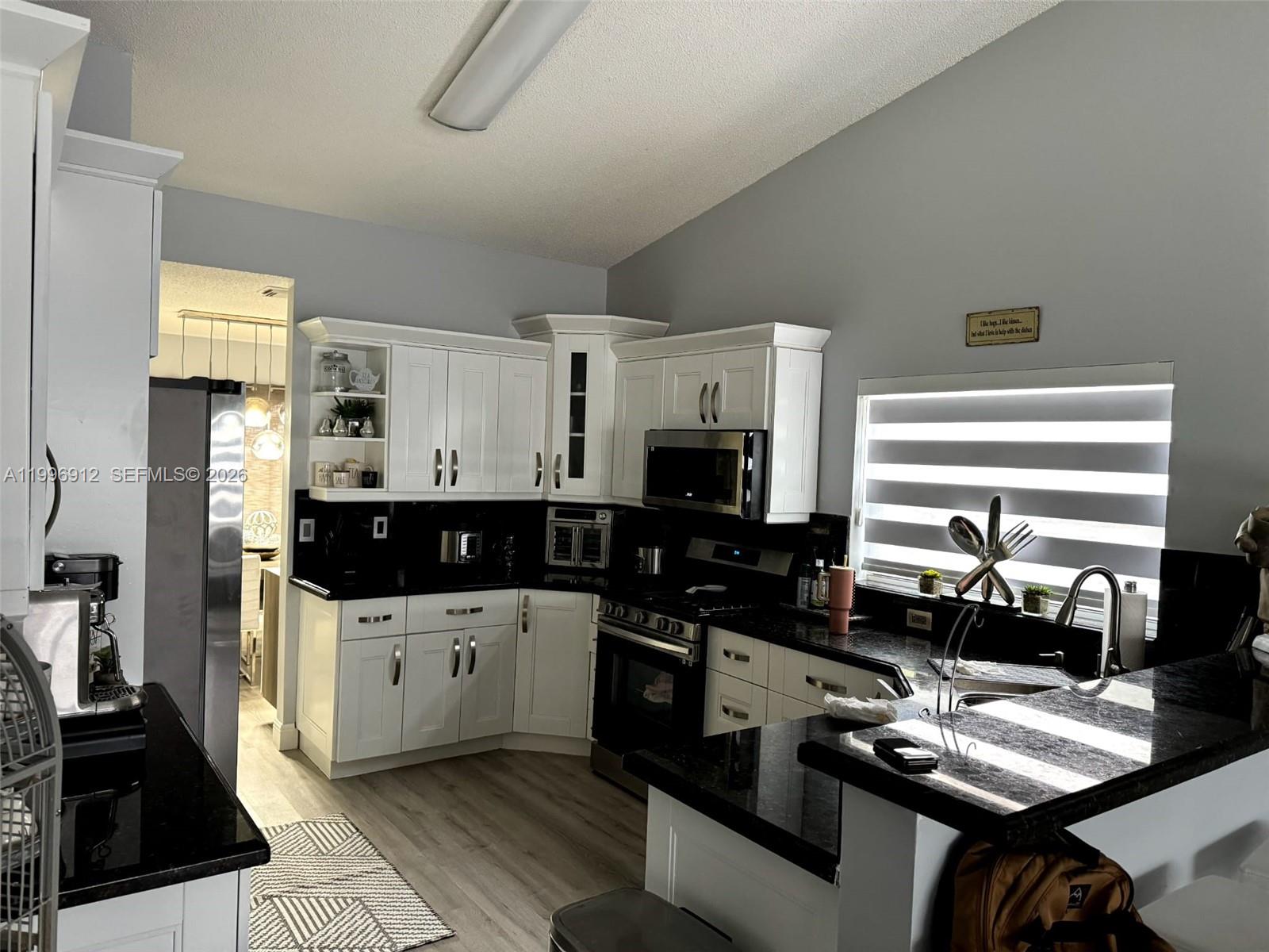 8353 SW 161st Pl Miami, FL 33193