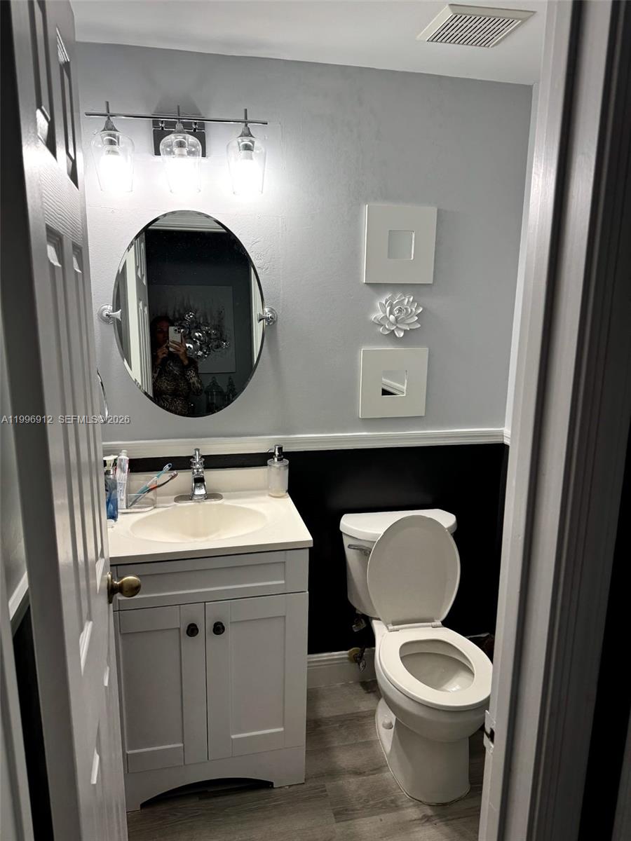 8353 SW 161st Pl Miami, FL 33193