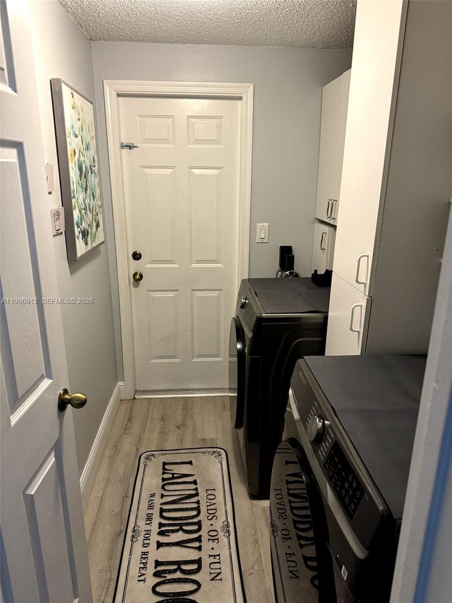 8353 SW 161st Pl Miami, FL 33193