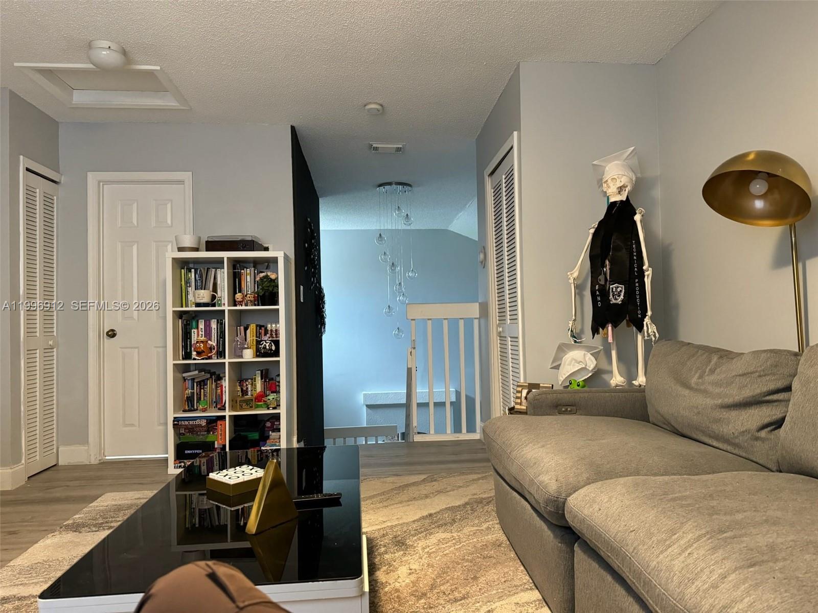 8353 SW 161st Pl Miami, FL 33193