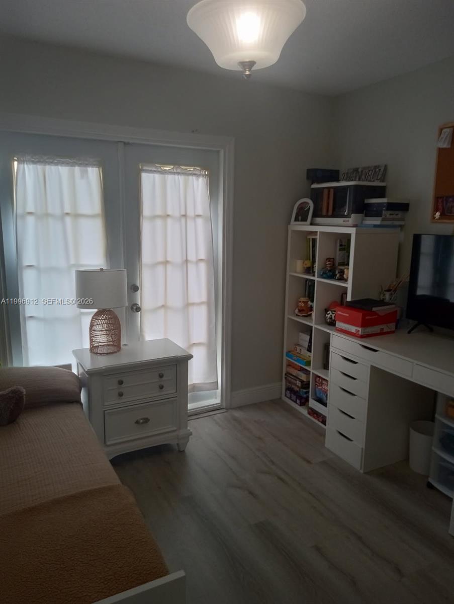 8353 SW 161st Pl Miami, FL 33193