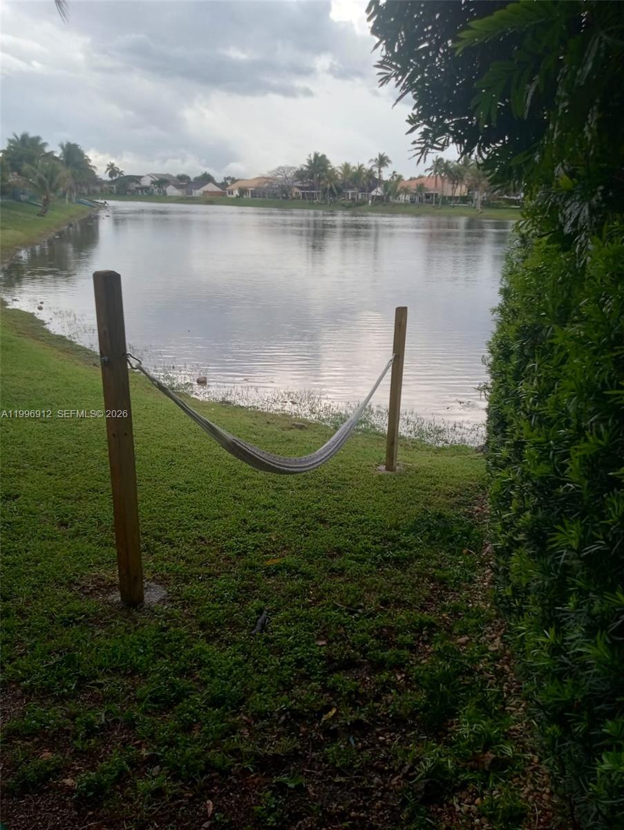 8353 SW 161st Pl Miami, FL 33193