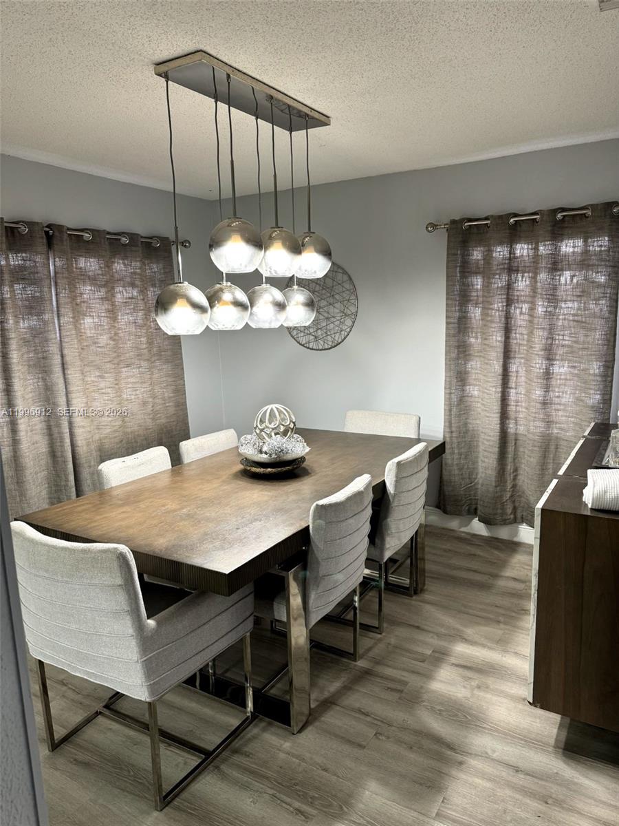 8353 SW 161st Pl Miami, FL 33193