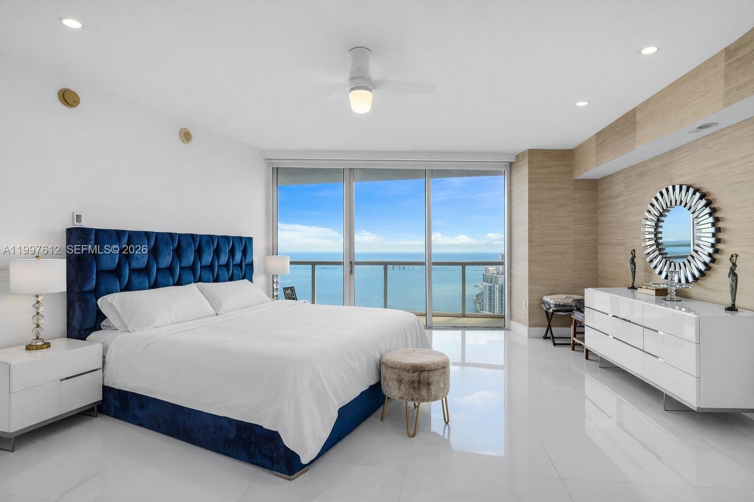 image Icon Brickell II14