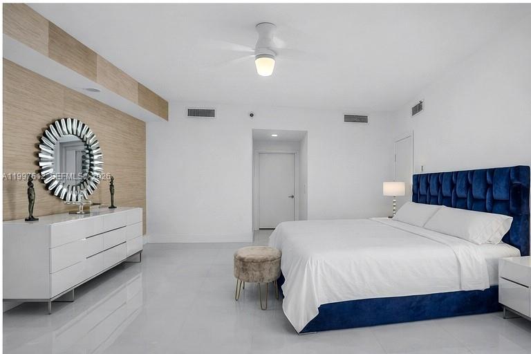 image Icon Brickell II15
