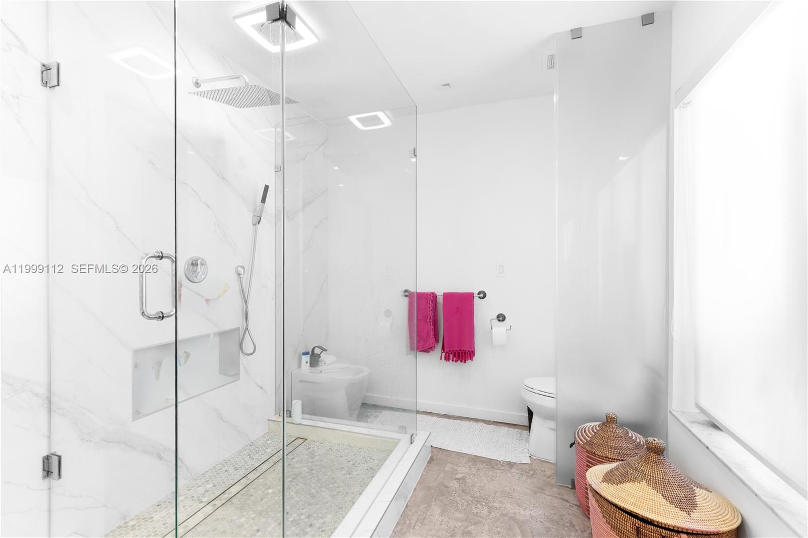 524 Warren Ln Key Biscayne, FL 33149