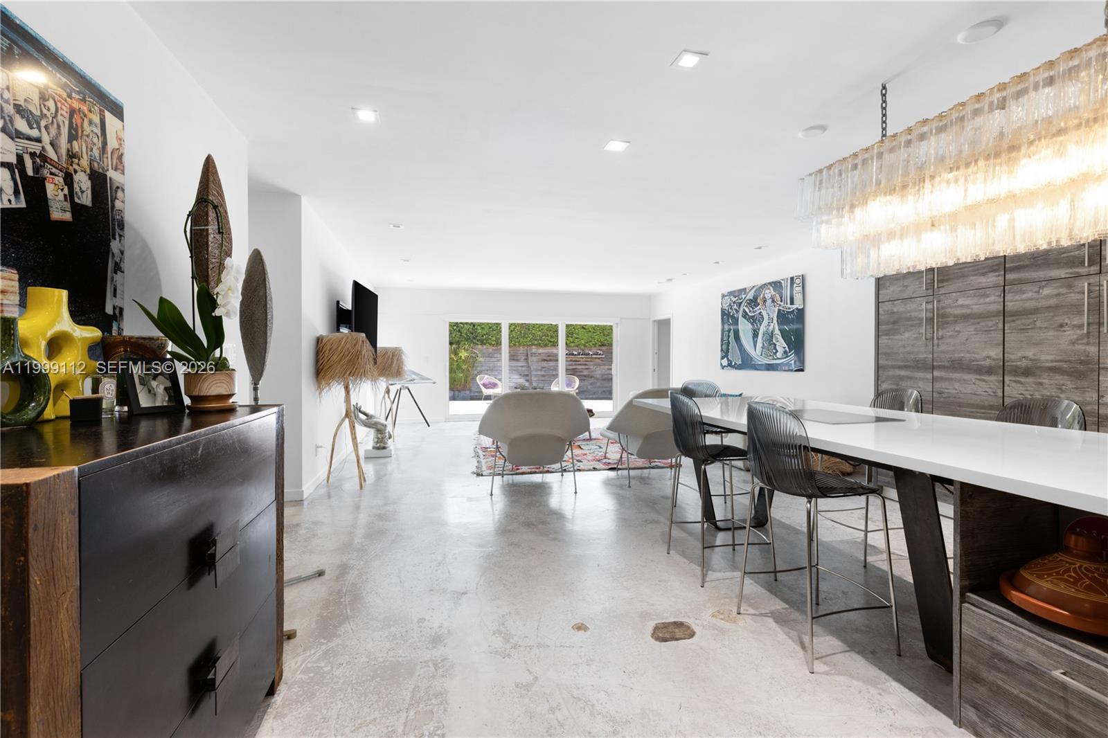 524 Warren Ln Key Biscayne, FL 33149