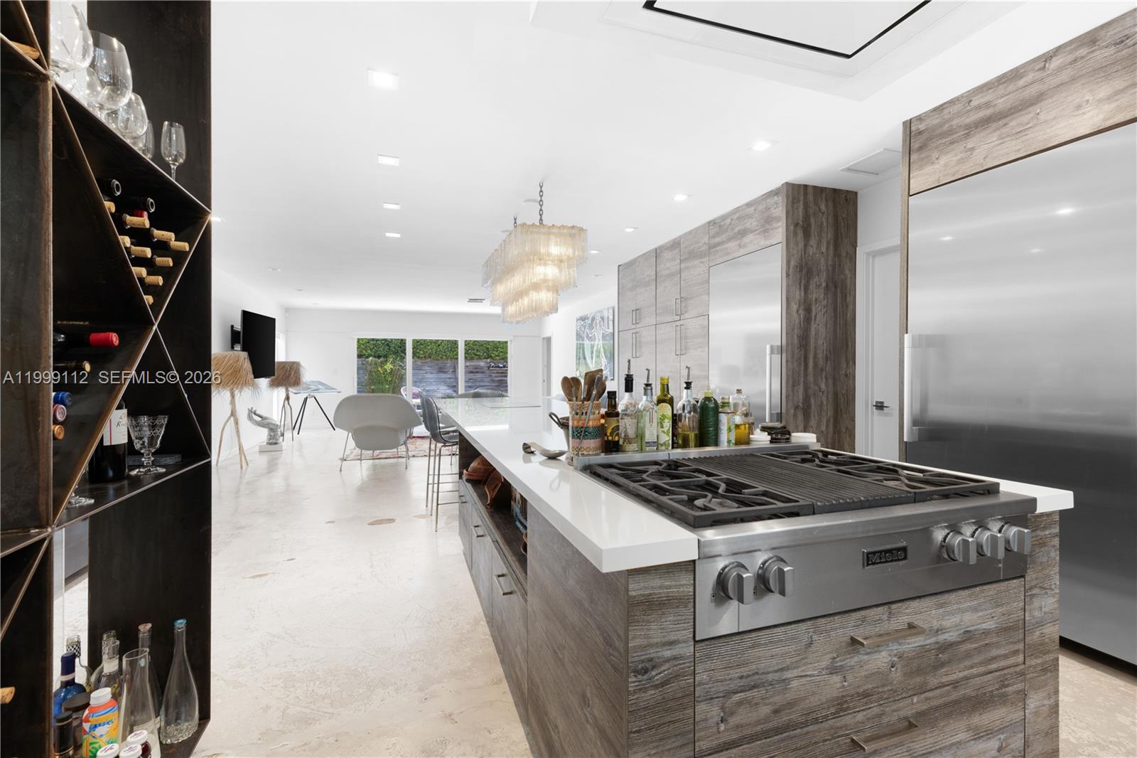 524 Warren Ln Key Biscayne, FL 33149