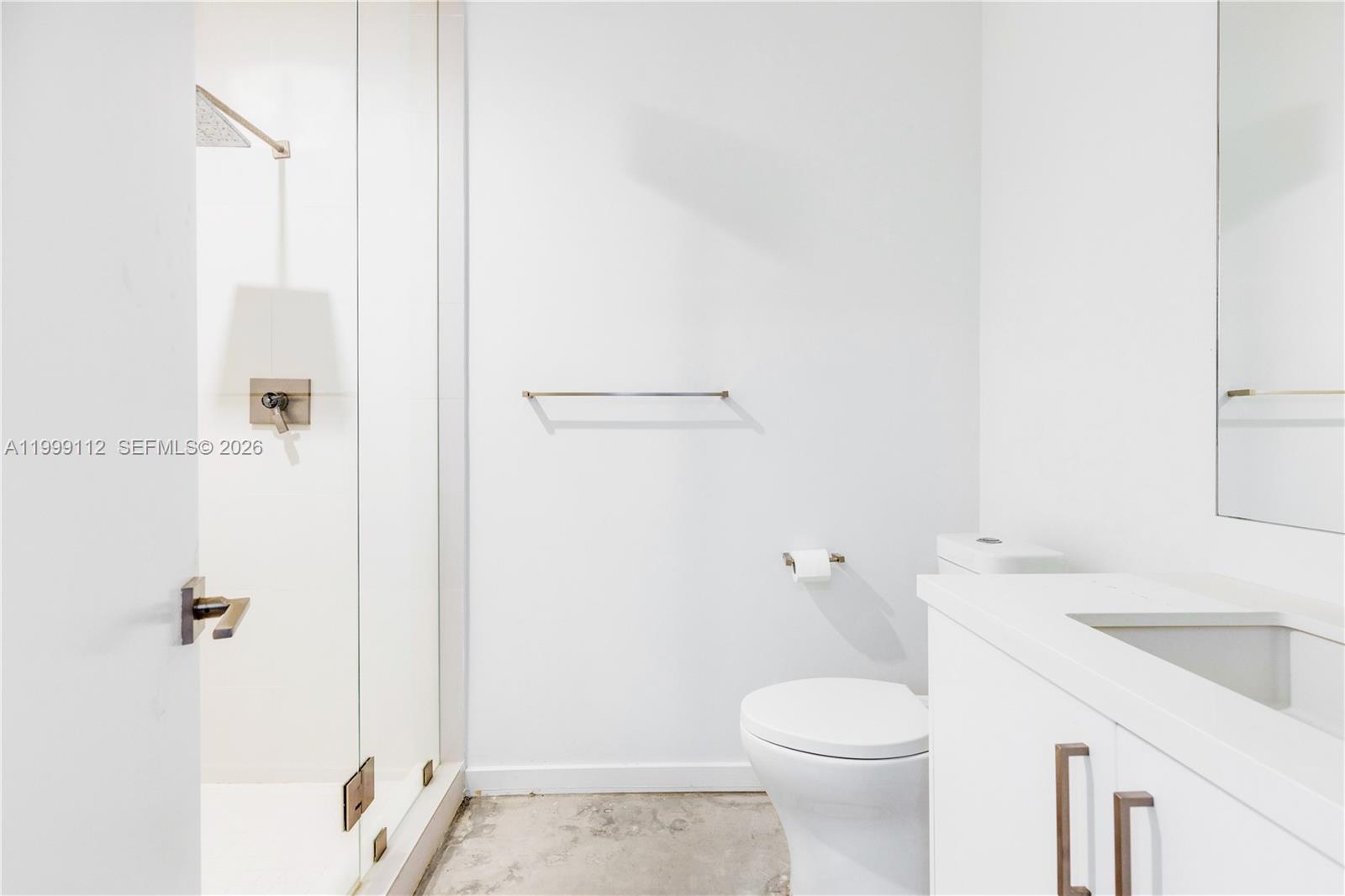 524 Warren Ln Key Biscayne, FL 33149