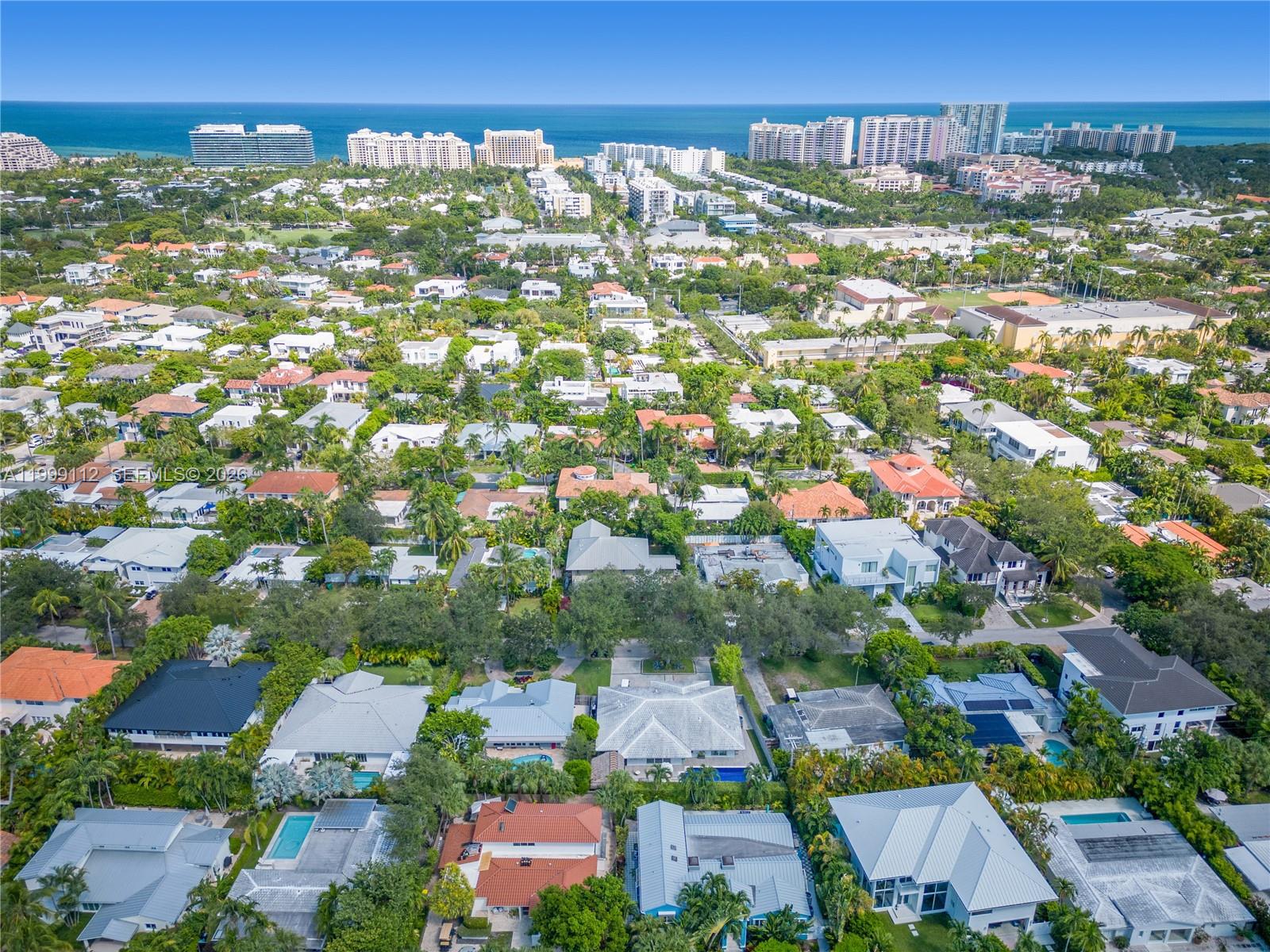 524 Warren Ln Key Biscayne, FL 33149