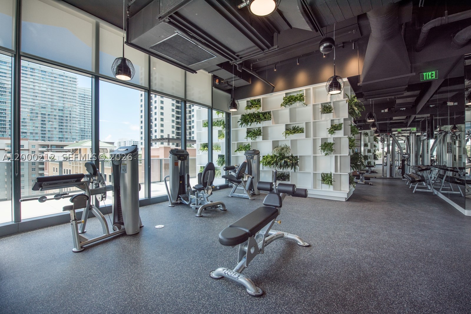 image Brickell Heights East44
