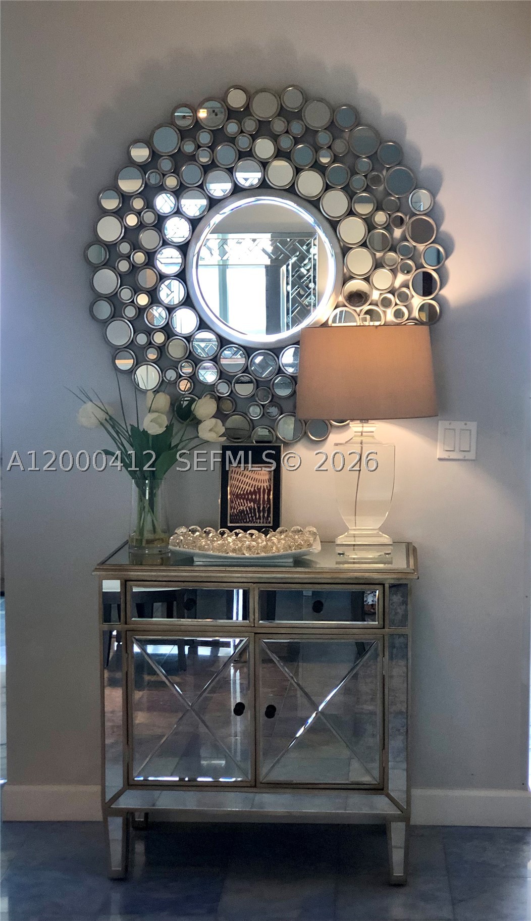 image Akoya10