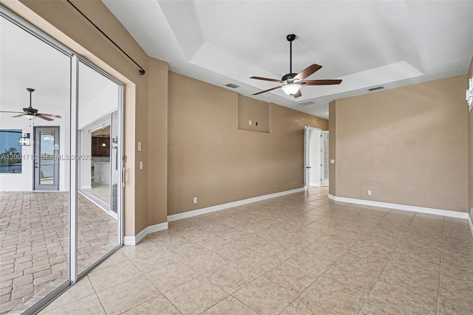 4214 Gulfstream Pkwy Cape Coral, FL 33993
