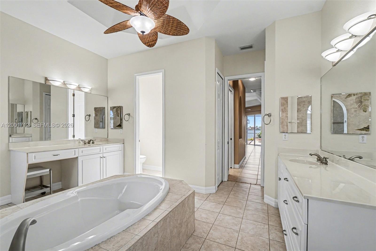 4214 Gulfstream Pkwy Cape Coral, FL 33993