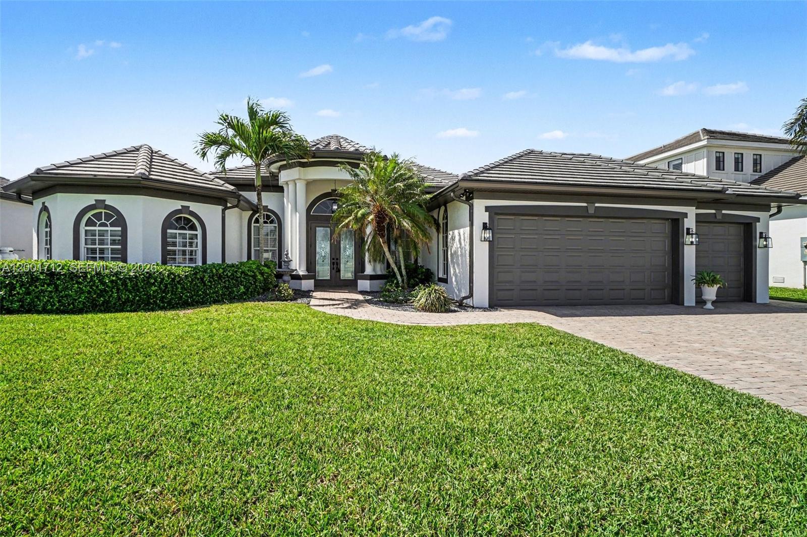 4214 Gulfstream Pkwy Cape Coral, FL 33993