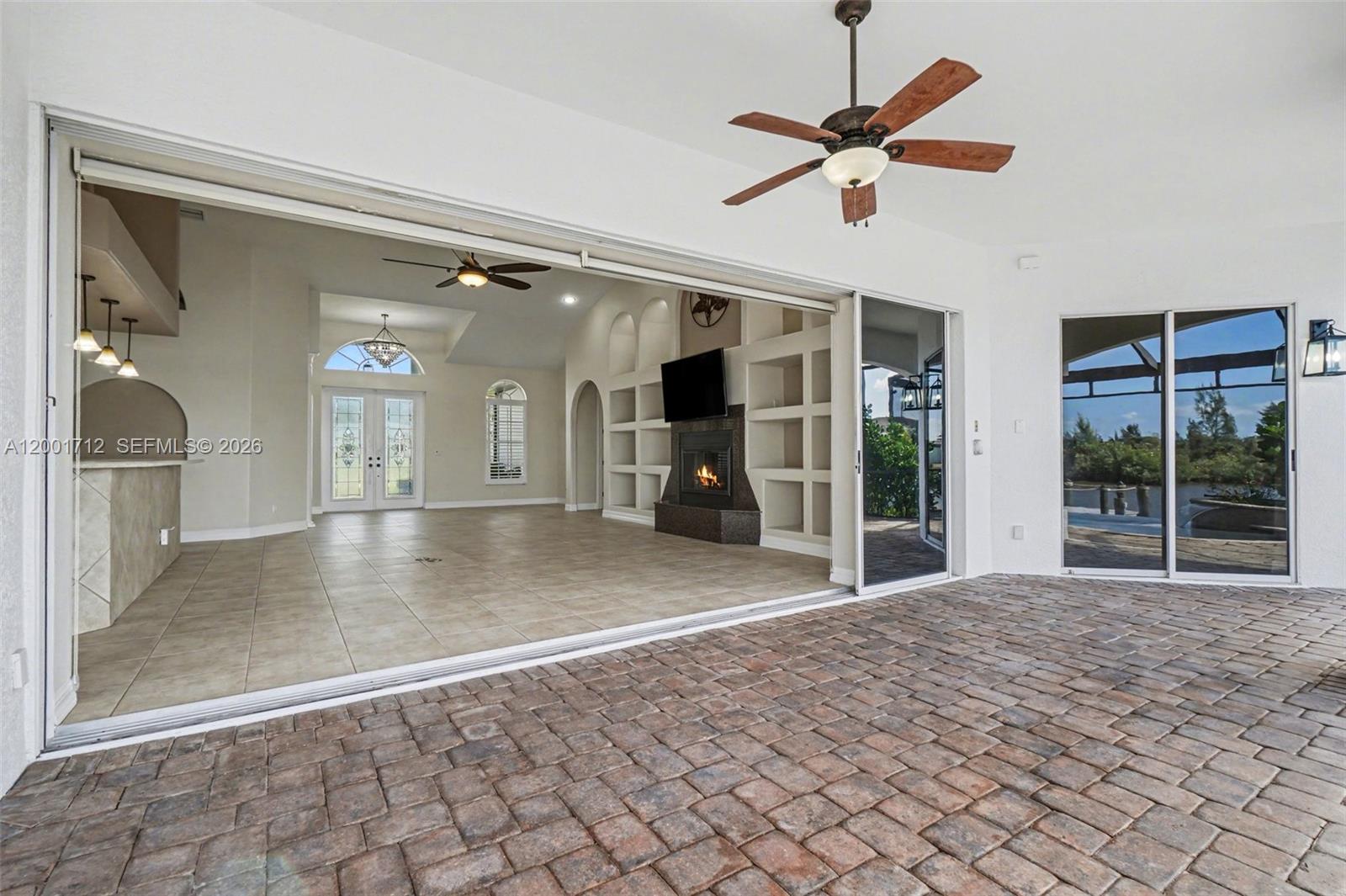 4214 Gulfstream Pkwy Cape Coral, FL 33993